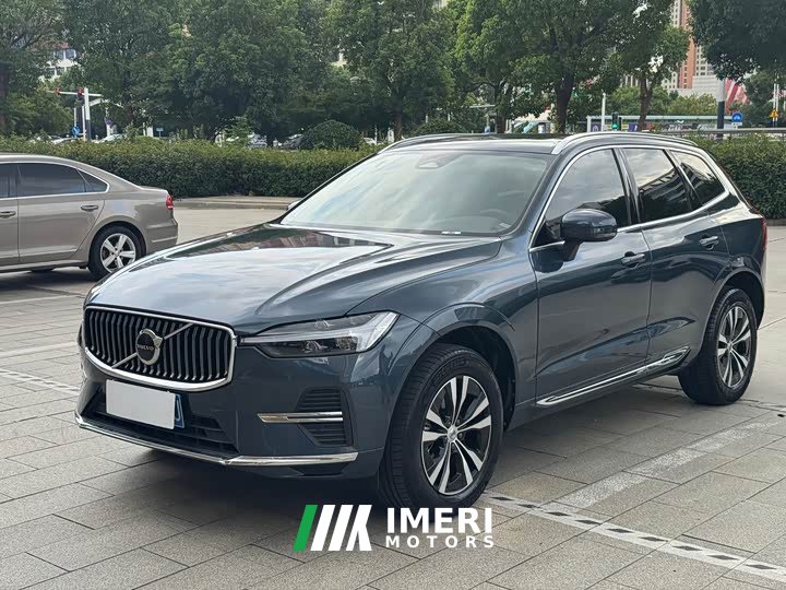 Volvo XC60 B5 AWDLuxury Edition