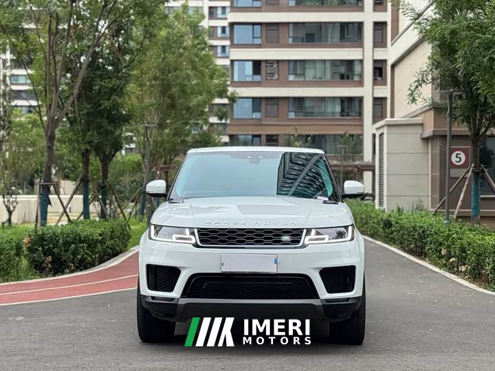 Land Rover Range Rover Sport 3.0 L6 SE