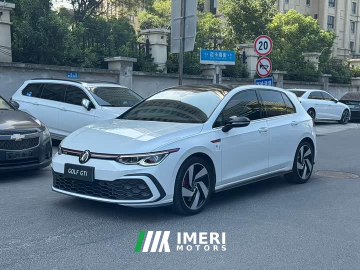 Volkswagen GTI 380TSI DSG GTI