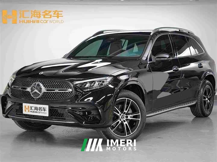 Mercedes-Benz GLC 260 L 4MATIC Luxury Version