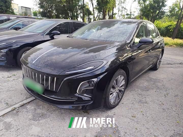 FAW E-QM5 500km Edition - автомобиль из Китая