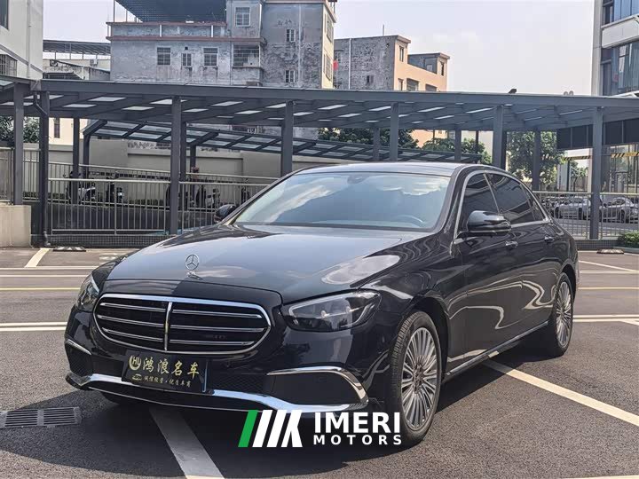 Mercedes-Benz E 300 L Luxury Version