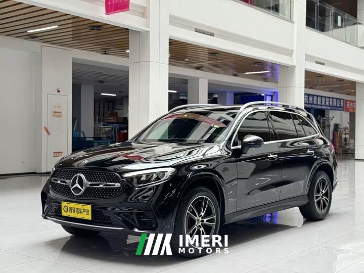 Mercedes-Benz GLC 260 L 4MATIC Version
