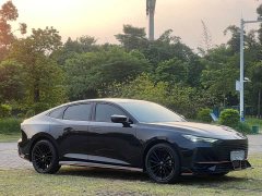 Changan UNI-V 1.5T Edition - ფოტო 3