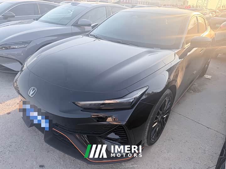 Changan UNI-V 1.5T 500BarPremium Version - ავტომობილი ჩინეთიდან