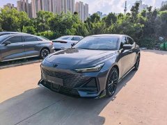 Changan UNI-V 1.5T Edition - ფოტო 1