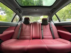 BMW 5 530Li Deluxe Version M - ფოტო 13