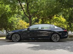BMW 5 530Li Deluxe Version M - ფოტო 7