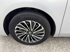 Buick GL8 Deluxe Edition - ფოტო 14