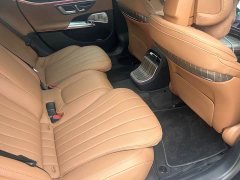 Mercedes-Benz E 300 L Fashion Version - ფოტო 10