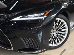 Lexus LS 500h Edition - ფოტო 13