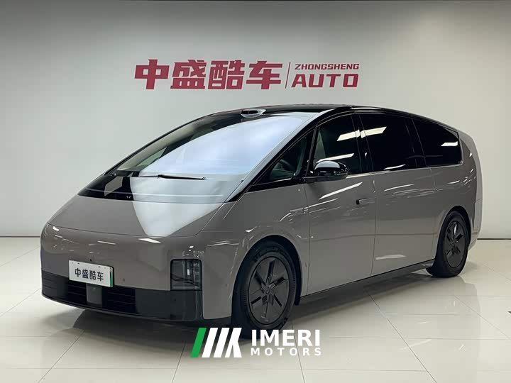 Li Auto MEGA Home Edition - ავტომობილი ჩინეთიდან