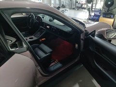 Porsche Taycan - ფოტო 13