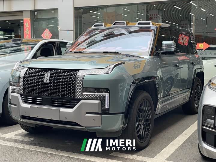 Yangwang U8 Luxury Edition - ავტომობილი ჩინეთიდან