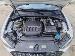 Audi Q3 Sportback 40 TFSI Fashion Version - ფოტო 8