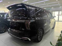 FAW HQ9 PHEV 2.0T AWDBusiness Edition - ფოტო 4