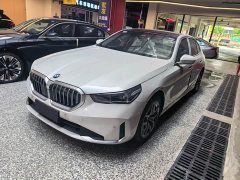 BMW 5 530Li Version Luxury - ფოტო 1