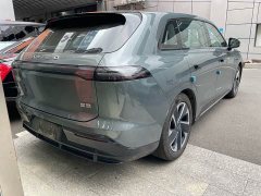 BYD ET EREV 200 Pro - ფოტო 9
