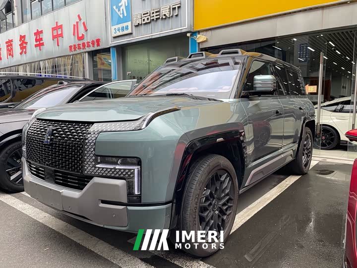 Yangwang U8 Luxury Edition - ავტომობილი ჩინეთიდან