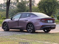 Lynk & Co 07 EM-P 126Long Range Ultra H7 - ფოტო 6