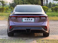 Lynk & Co 07 EM-P 126Long Range Ultra H7 - ფოტო 7
