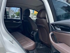 BMW X3 xDrive25i M - ფოტო 18