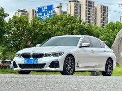 BMW 3 325Li xDrive M - ფოტო 1