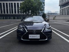 Lexus ES 300h Edition - ფოტო 2