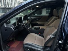 Lexus ES 300h Edition - ფოტო 4