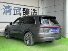 Li Auto L9 Pro - ფოტო 13
