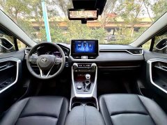 Toyota RAV4 2.5L E-CVTAWDFlagship Edition - ფოტო 7