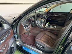 BMW 7 730Li Luxury - ფოტო 4