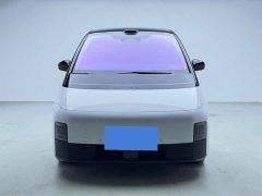 Li Auto MEGA Home Edition - ფოტო 2