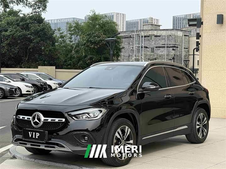 Mercedes-Benz GLA 200 - автомобиль из Китая
