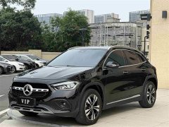 Mercedes-Benz GLA 200 - фото 1