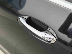 Mercedes-Benz GLA 200 - фото 17