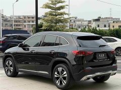 Mercedes-Benz GLA 200 - фото 4