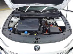Changan UNI-V iDD 1.5T 113km Version - ფოტო 10