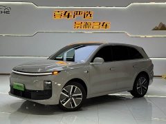 Li Auto L6 Pro - ფოტო 1