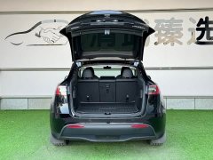 Tesla Model Y Edition - ფოტო 12
