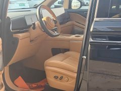 Voyah PHEV AWDPremium Edition - ფოტო 4
