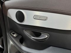 Mercedes-Benz GLC 260 L 4MATIC Version - ფოტო 14