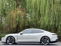 Porsche Taycan - ფოტო 3