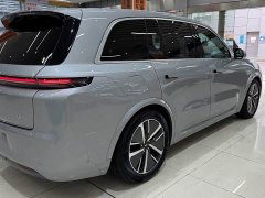Li Auto L8 Max - ფოტო 4