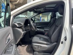 SIENNA 2.5LPHEV Edition - ფოტო 9