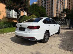 Volkswagen 300TSI DSG Edition - ფოტო 4