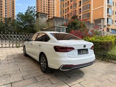 Volkswagen 300TSI DSG Edition - ფოტო 6