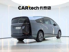 Li Auto MEGA Home Edition - ფოტო 13