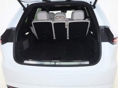 Li Auto L8 Ultra - ფოტო 11