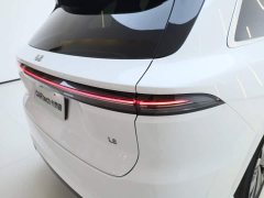 Li Auto L8 Ultra - ფოტო 12
